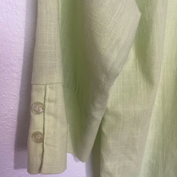 VICI Collection Cotton Linen
Button Up Shirt. - Picture 5 of 8